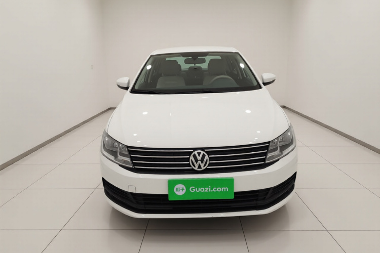 大众 朗逸 2015款 1.6L 手动风尚版车身外观2