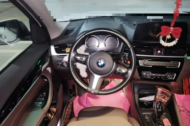 宝马X1 2021款 sDrive25Li 领先型局部细节13