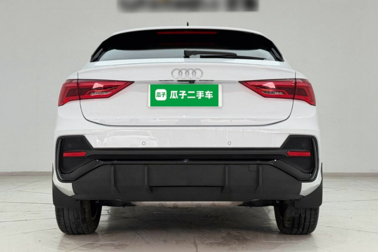 奥迪Q3 Sportback 2022款 40 TFSI 时尚型车身外观6004