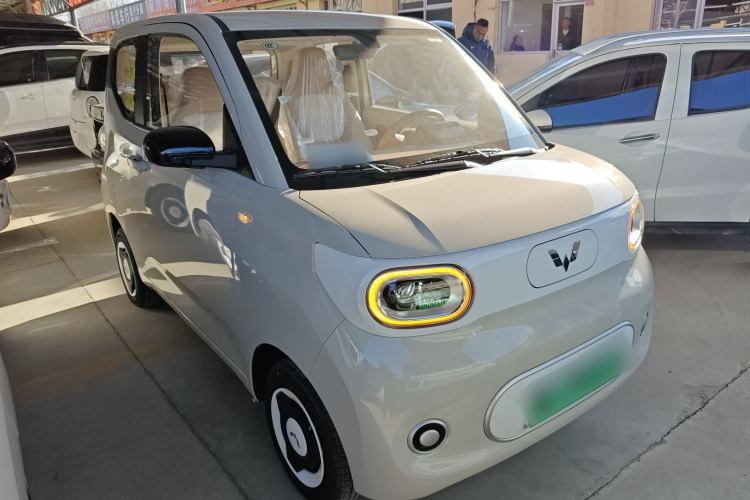 五菱汽车 宏光MINIEV 2024款 第三代 215km 青春版车身外观3