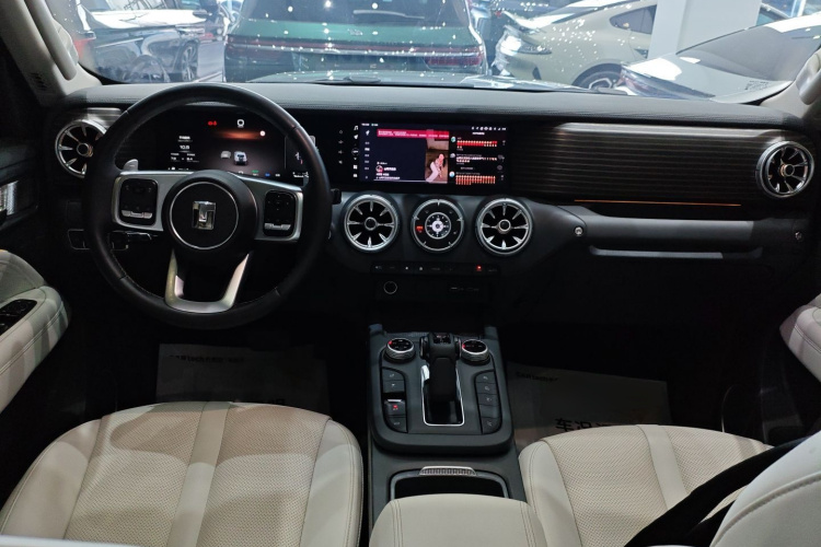 坦克300新能源 2024款 Hi4-T中控内饰7002