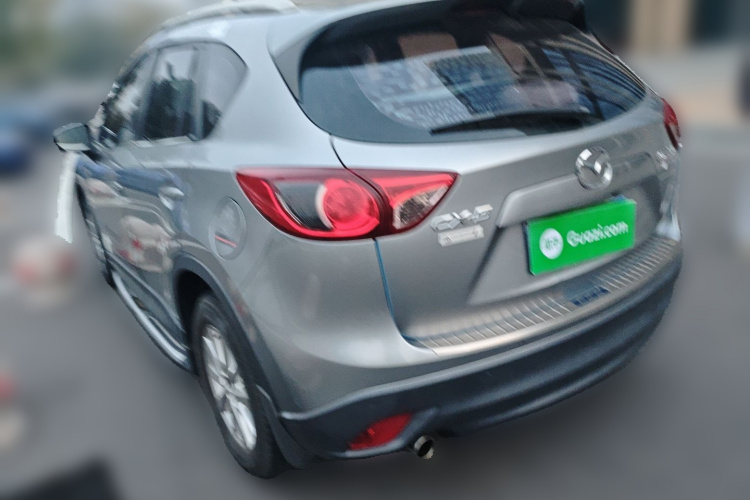 马自达CX-5 2015款 2.0L 自动两驱都市型车身外观5