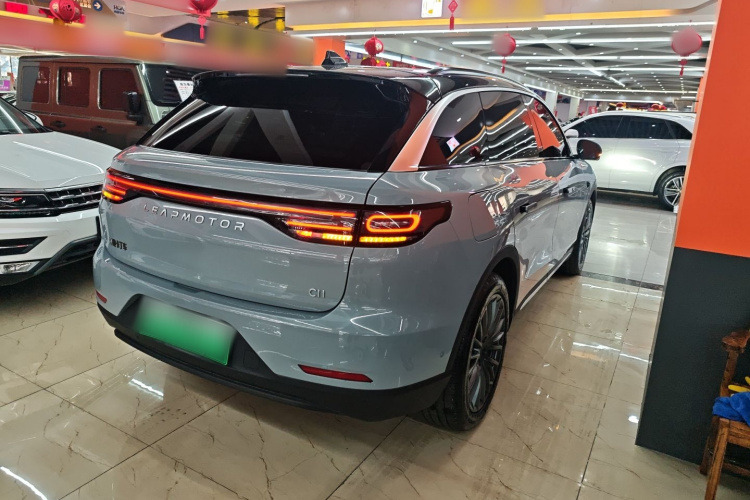 零跑汽车 零跑C11 2024款 增程 300尊享版车身外观7