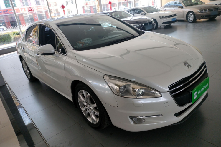 标致508 2012款 2.0L 自动智享版车身外观3