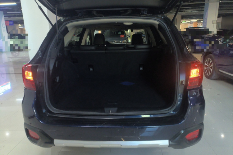 斯巴鲁 傲虎 2019款 2.5i 运动导航版 EyeSight机舱底盘23