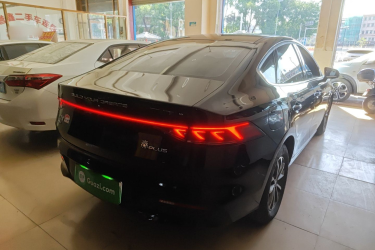 比亚迪 秦PLUS 2023款 冠军版 DM-i 55KM领先型车身外观6005