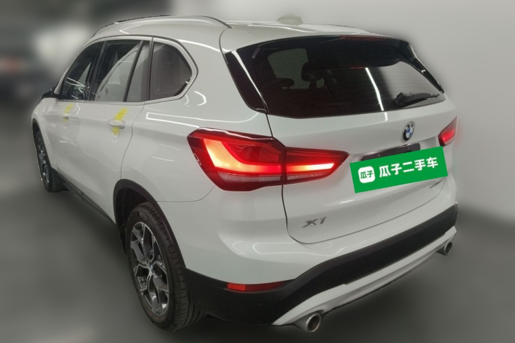 宝马X1 2022款 sDrive25Li 领先型车身外观5