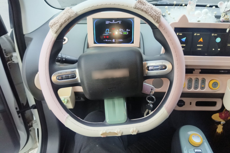 长安启源 长安Lumin 2022款 210km 香甜款中控内饰13