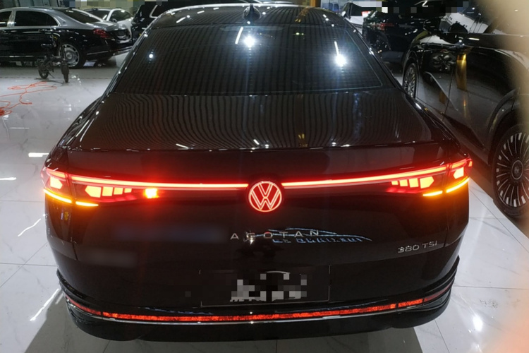 大众 迈腾 2024款 380TSI DSG尊贵版大迈包车身外观6