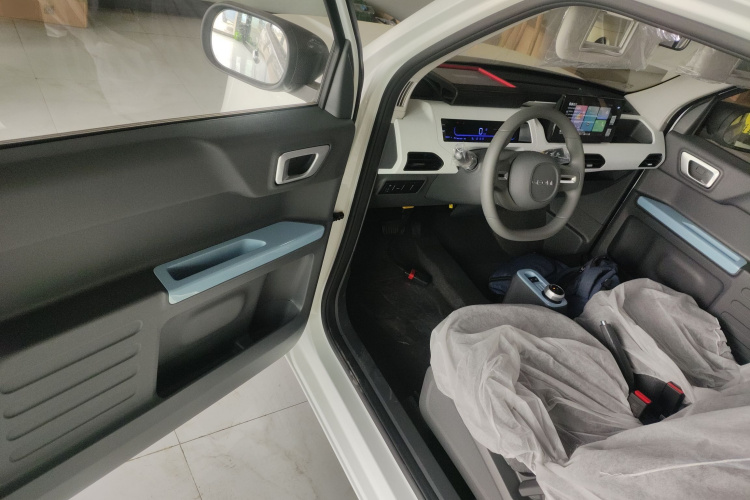 吉利银河 2024款 熊猫mini 200km 龙腾PRO版中控内饰20