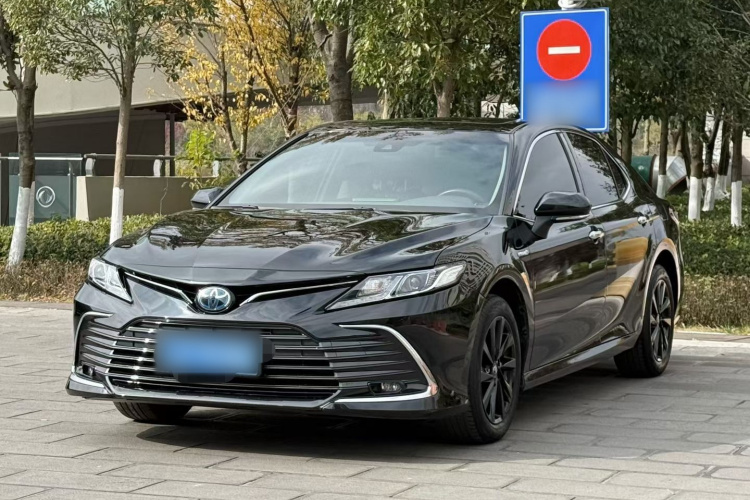 丰田 凯美瑞 2021款 双擎 2.5HGVP 领先版车身外观6005