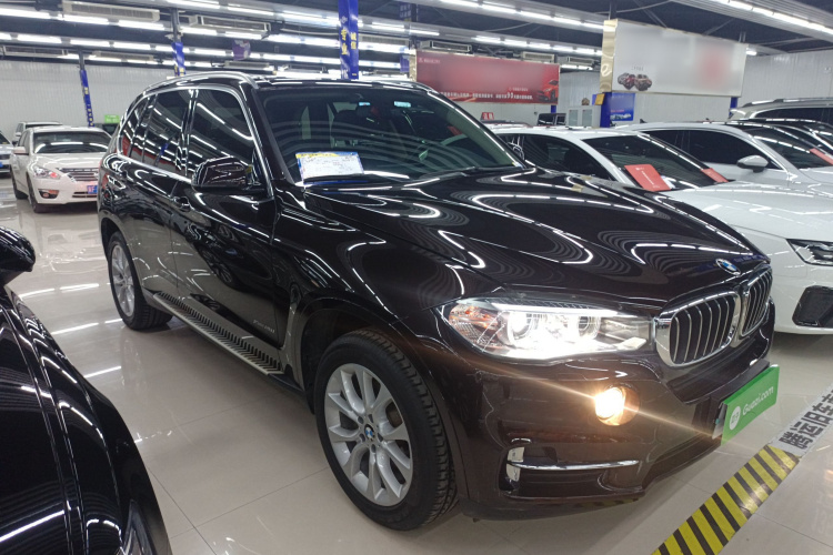 宝马X5(进口) 2018款 xDrive28i车身外观3
