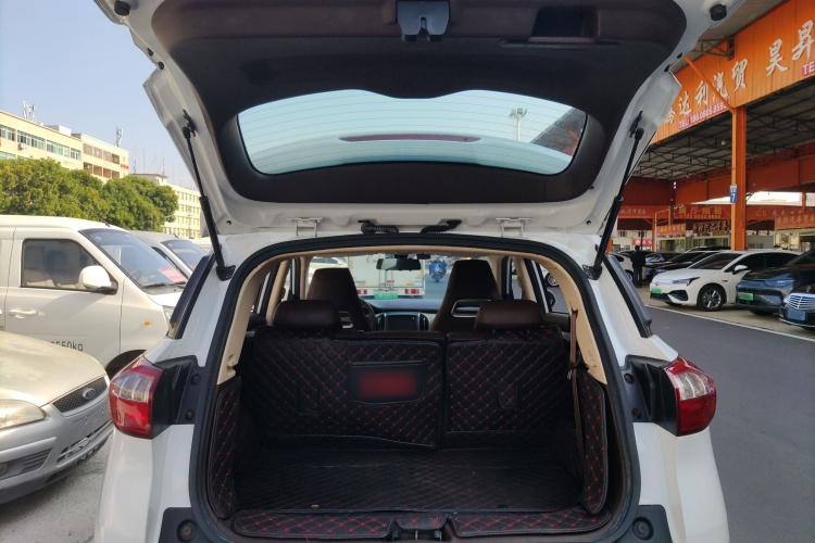 猎豹汽车 猎豹CS9 2018款 1.5T CVT劲锐型局部细节23