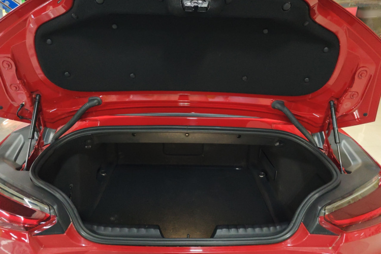 宝马Z4 2019款 sDrive 25i M运动套装机舱底盘23