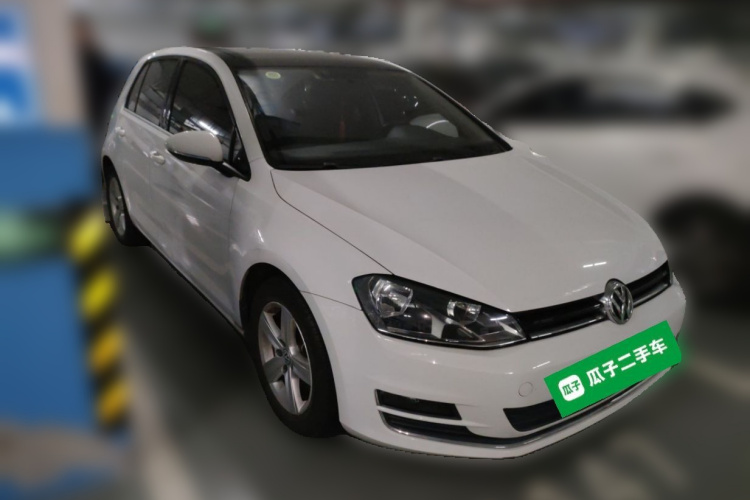 大众 高尔夫 2015款 1.4TSI 自动舒适型车身外观3