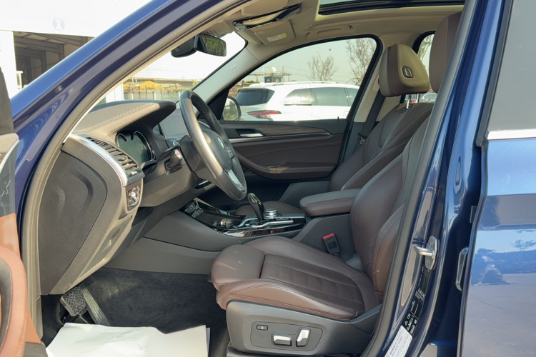 宝马X3 2018款 xDrive28i 豪华套装 国VI局部细节19