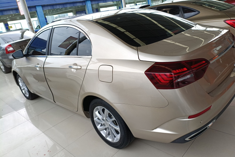 吉利汽车 帝豪 2021款 UP 1.5L 手动豪华型车身外观4