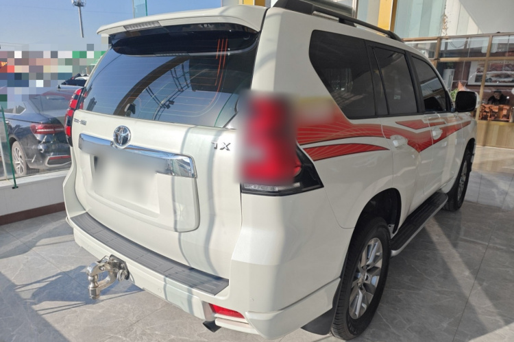 丰田 普拉多 2019款 3.5L 自动TX-L尊享版车身外观6