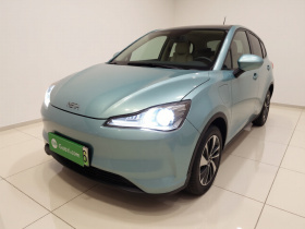 哪吒汽车 哪吒V 2021款 长续航娱乐版