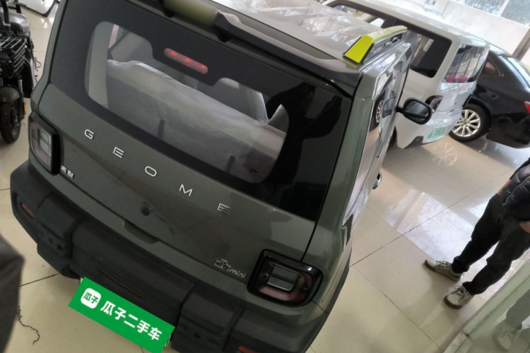 吉利银河 2025款 210km 熊猫骑士车身外观7