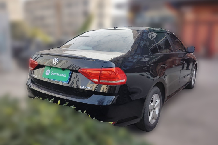 大众 朗逸 2015款 1.6L 自动风尚版车身外观7