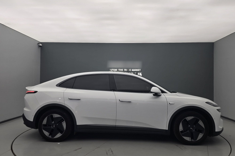 乐道L60 2024款 60kWh 后驱版车身外观6006