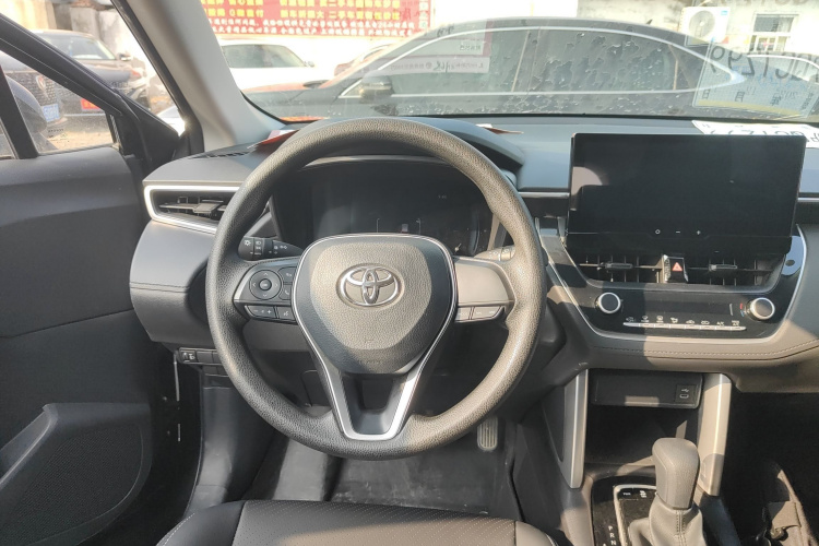 丰田 锋兰达 2023款 2.0L CVT精英版局部细节13