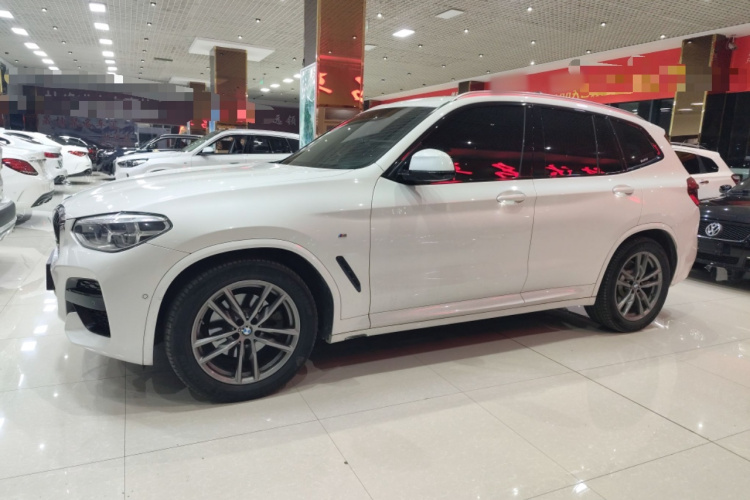 宝马X3 2019款 xDrive28i M运动套装车身外观4
