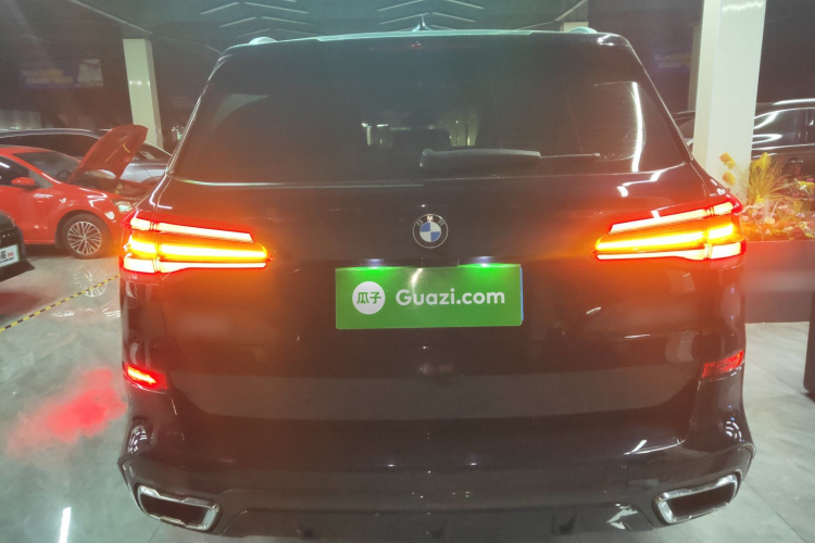 宝马X5(进口) 2021款 xDrive40i M运动套装车身外观6