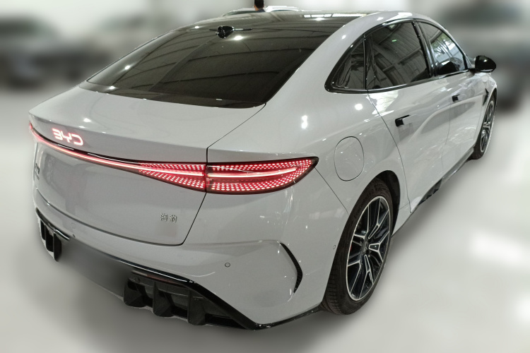 比亚迪 海豹 2025款 改款 600四驱智驾版车身外观6005