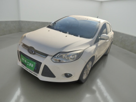 福特 福克斯 2012款 两厢 1.6L 手动舒适型