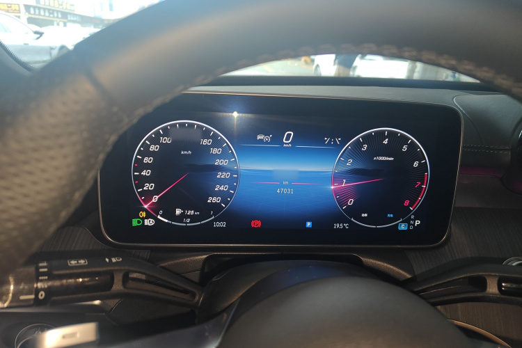 奔驰C级 2023款 C 200 L 运动版局部细节14