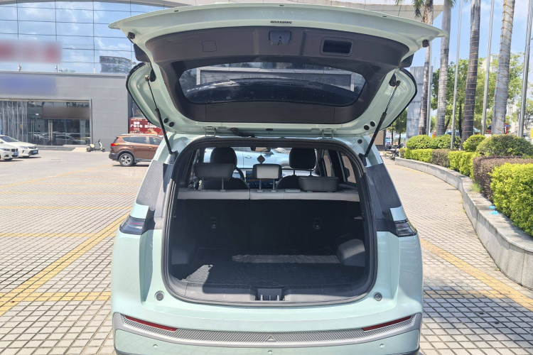 埃安 AION Y 2023款 Plus 510 科技版中控内饰7013