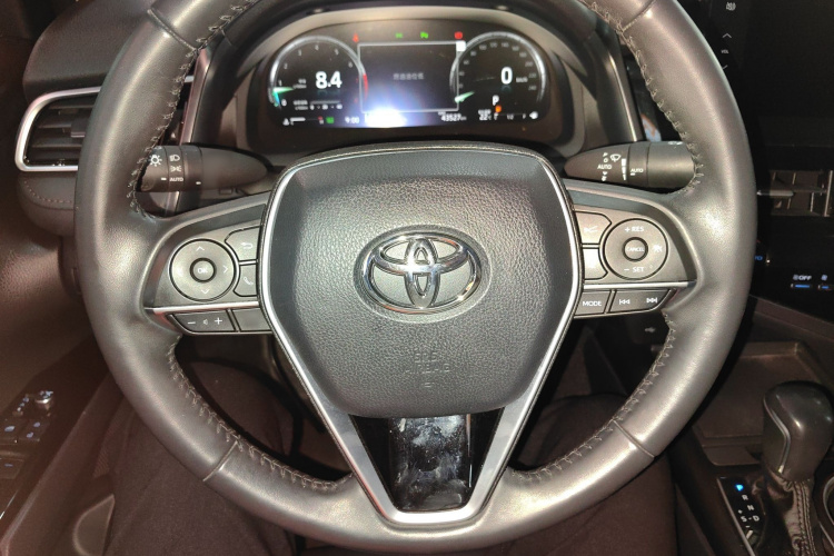 丰田 凯美瑞 2021款 2.5G 豪华版中控内饰13