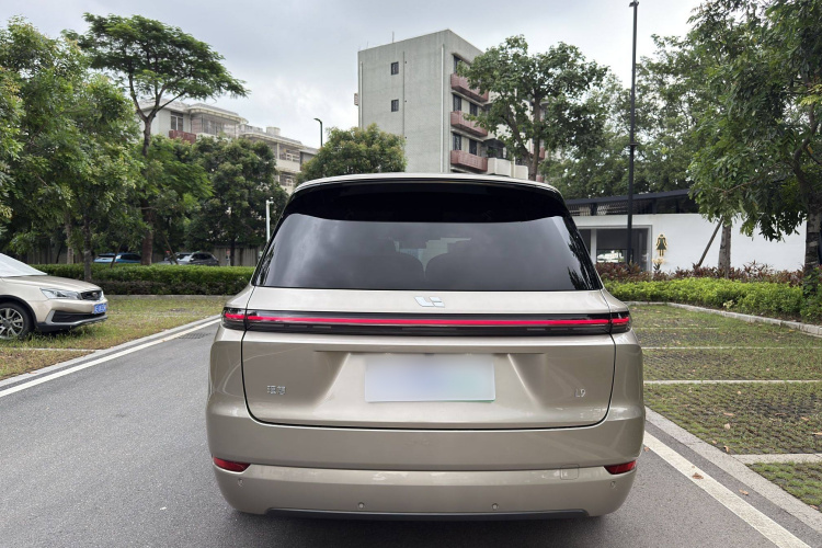 理想汽车 理想L9 2024款 Ultra车身外观6002