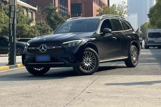 奔驰GLC 2023款 GLC 300 L 4MATIC 动感型 5座