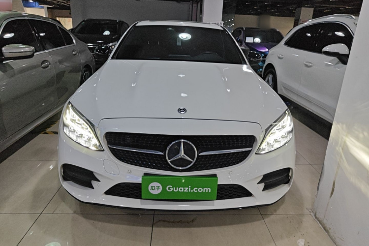 奔驰C级 2021款 C 260 星耀臻藏版车身外观2