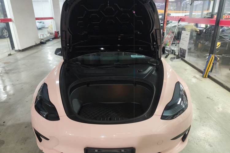 特斯拉 Model 3 2020款 标准续航后驱升级版局部细节24