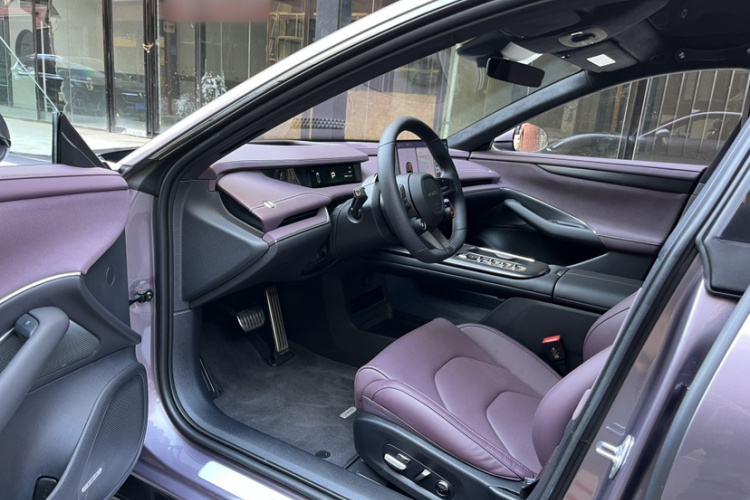 小米汽车 小米SU7 2024款 四驱超长续航高阶智驾Max版中控内饰7006