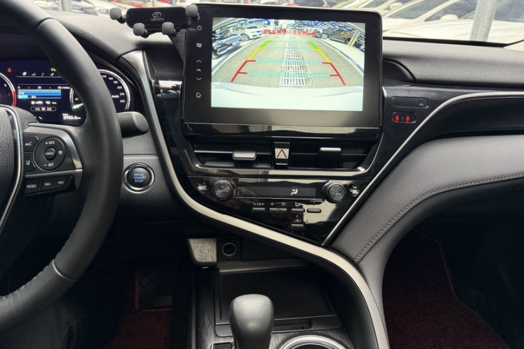 丰田 凯美瑞 2023款 2.5G 豪华版局部细节16