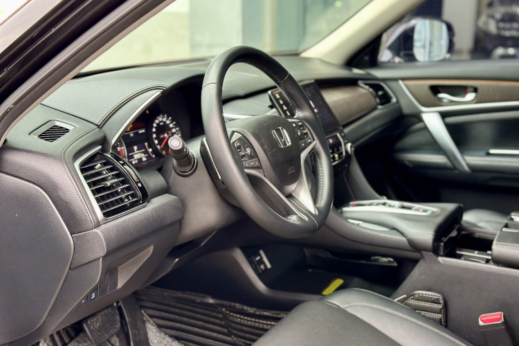 本田 冠道 2020款 370TURBO 四驱尊享版中控内饰7004