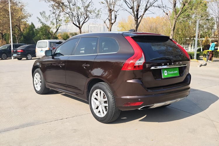 沃尔沃XC60 2017款 T5 智行版车身外观6004