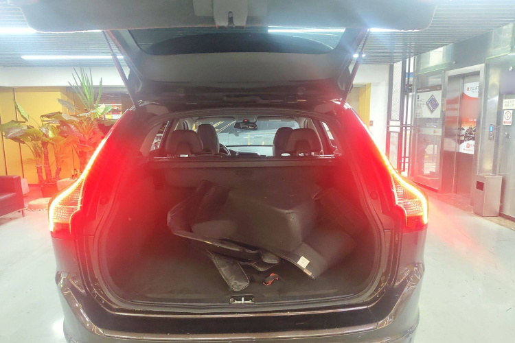 沃尔沃XC60 2017款 T5 智进升级版局部细节23