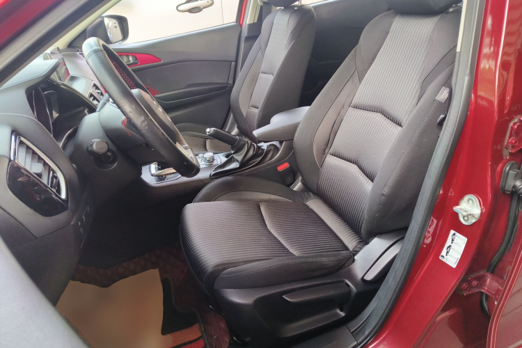 马自达3 昂克赛拉 2014款 三厢 1.5L 自动豪华型局部细节19