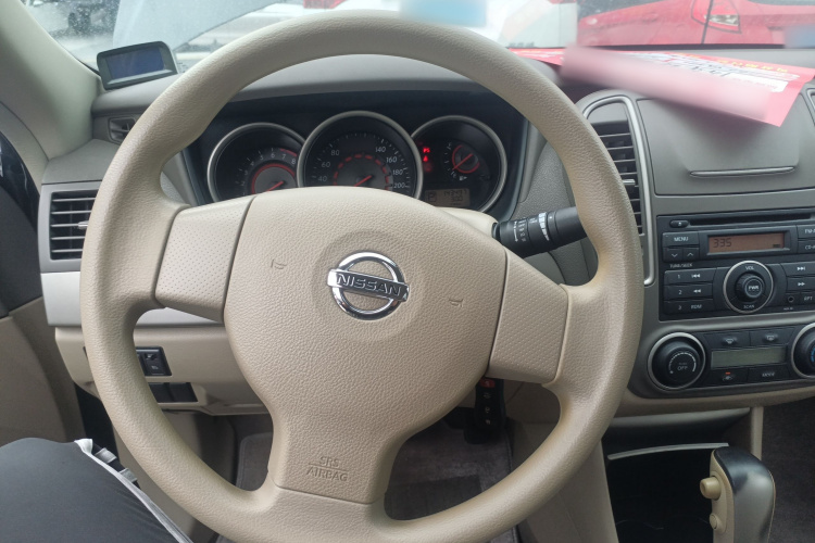 日产 轩逸 2012款 经典 1.6XE 自动舒适版局部细节13