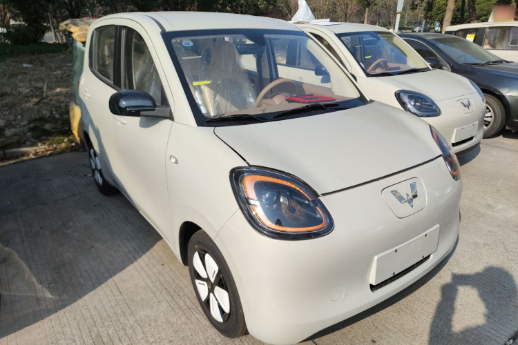 五菱汽车 宏光MINIEV 2025款 四门版 进阶款车身外观6002