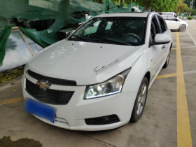 雪佛兰 科鲁兹 2013款 掀背 1.6L 自动豪华型