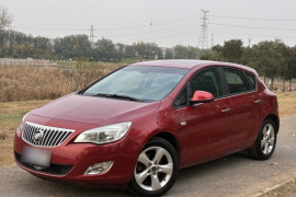 别克 英朗 2013款 XT 1.6T 自动时尚运动版