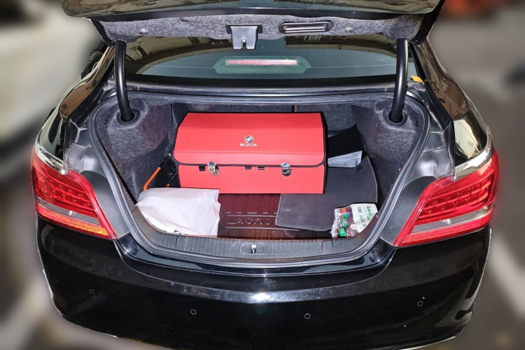 别克 君越 2014款 2.0T SIDI 智享旗舰型中控内饰23