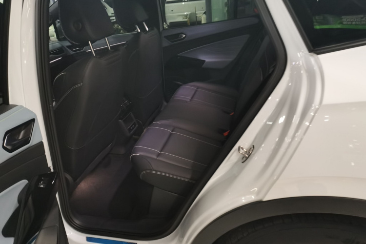 大众 ID.4 X 2023款 纯净智享版中控内饰21